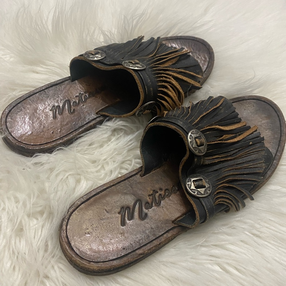 Matisse black slides